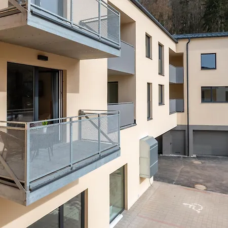 Apartman Luxusni 205 S Balkonem Appartement